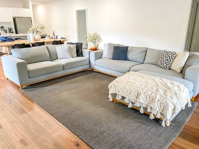 Martyr Views gallery image 4