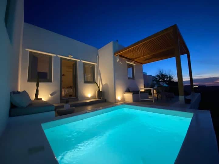 Nice Villa with Sunset View