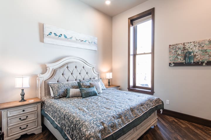 غرفة النوم 2