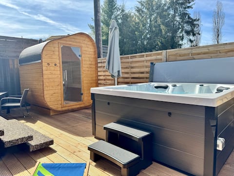 JUNI PRO Deluxe-Apartment Plus Whirlpool/Sauna