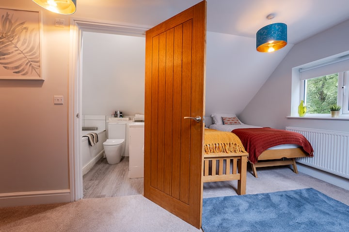 غرفة النوم 2