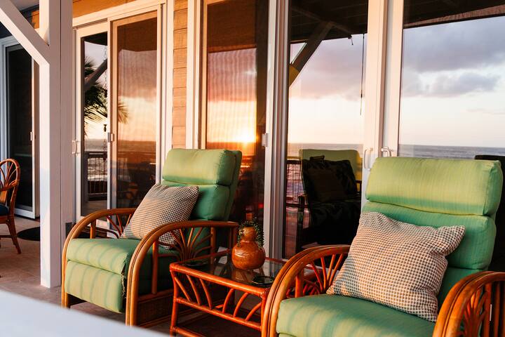 Oceanfront Kona • Where Tide Pools Beat Any Pool gallery image 4