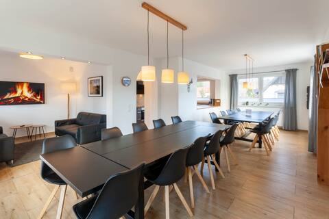 BergZeit vacation home | 20 people | Grill | Garden