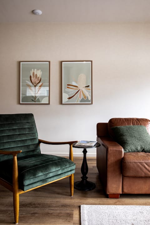 Top performing Airbnb: Lakeside Villas at Crittenden Vineyard in Dromana