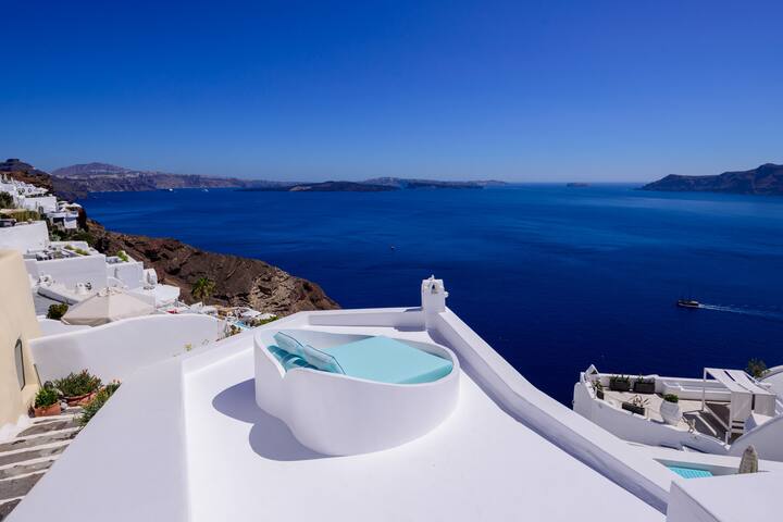 Agapi Cave House By JV gallery image 2