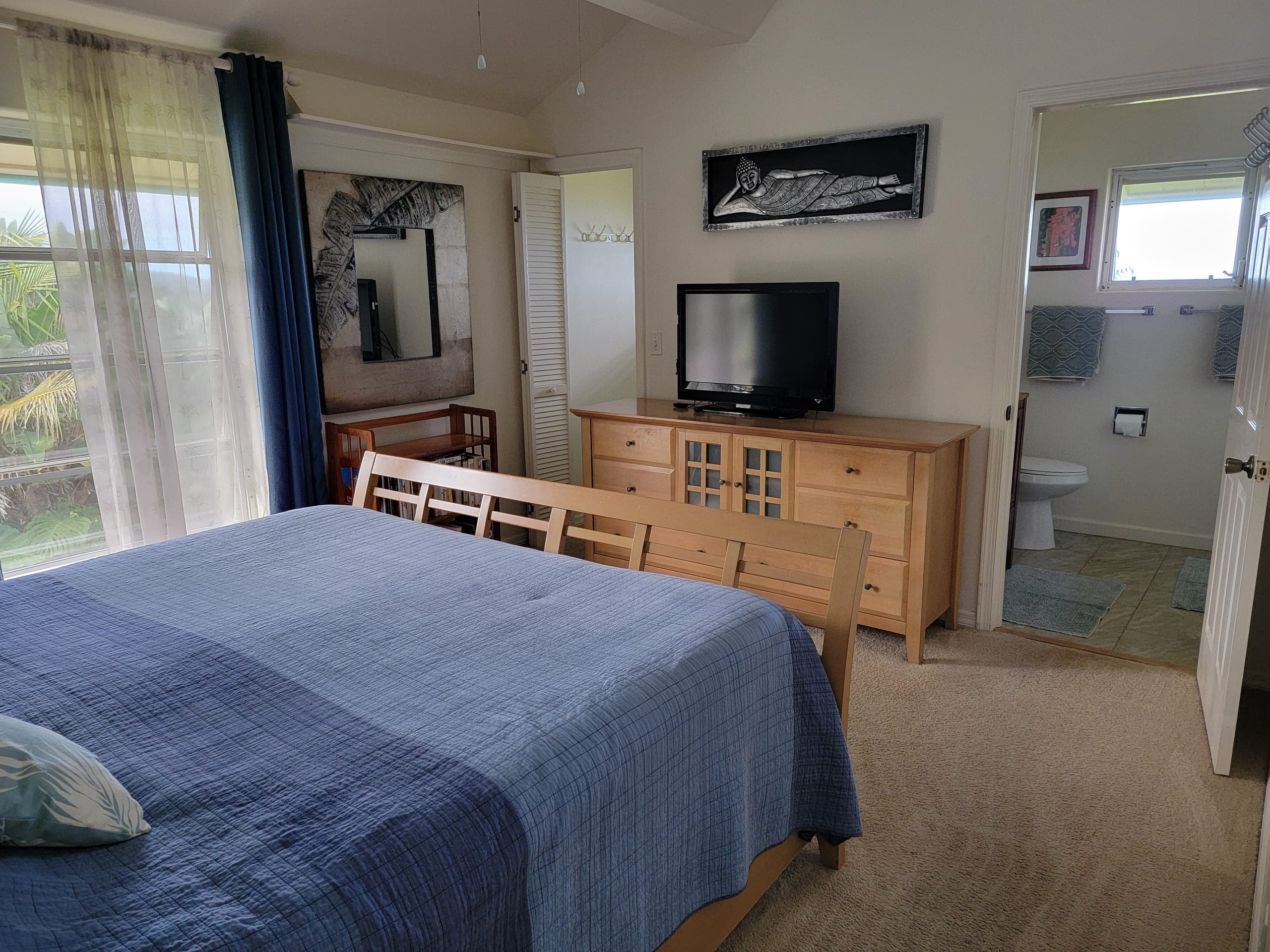 Home in Honomu · ★4.91 · 3 bedrooms · 3 beds · 2 private baths - Image 1