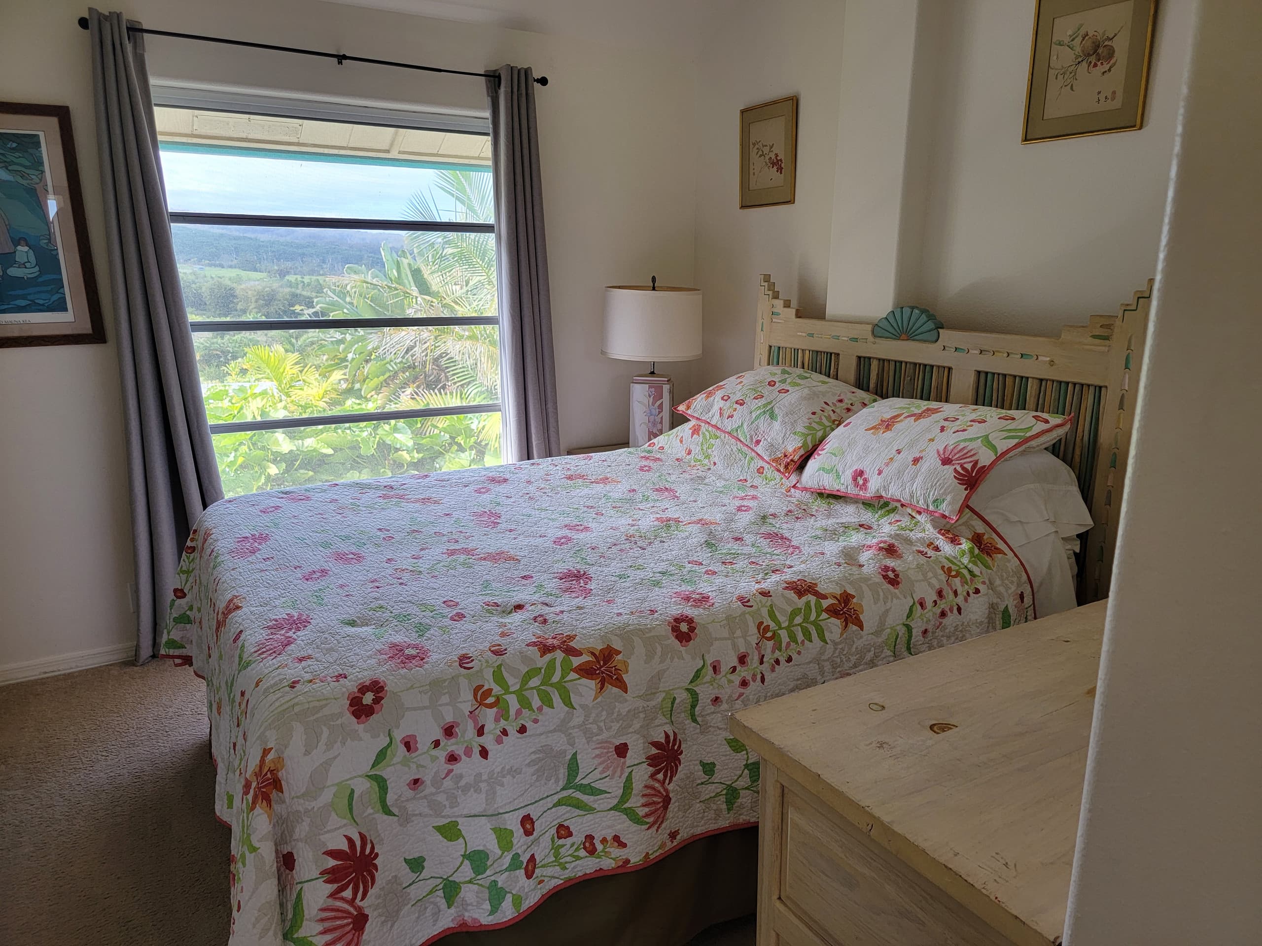 Home in Honomu · ★4.91 · 3 bedrooms · 3 beds · 2 private baths - Image 2
