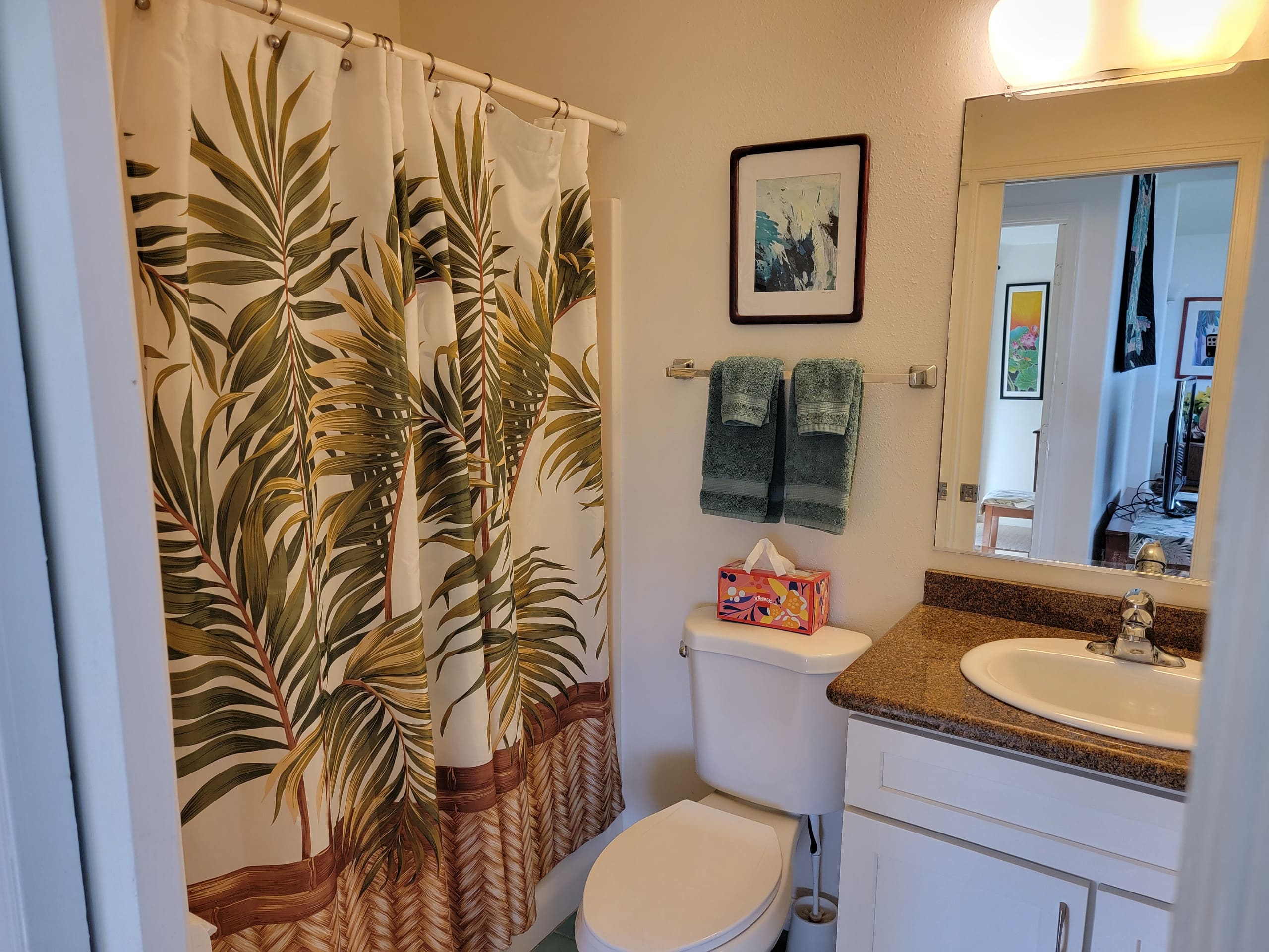 Home in Honomu · ★4.91 · 3 bedrooms · 3 beds · 2 private baths - Image 15