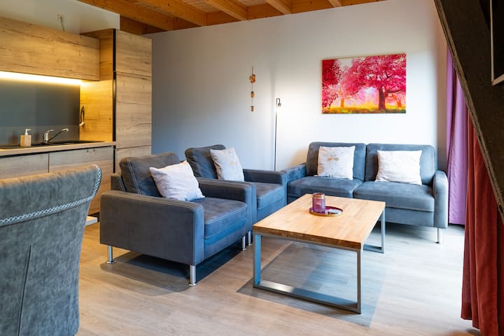 Der Sequoia y/ o Die Buche. 2 apartamentos idénticos
Por casa puede alojar hasta 4 personas.