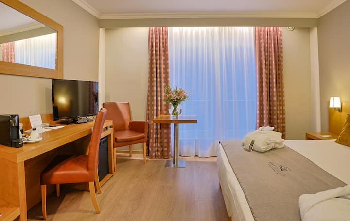 Nuitée Au Calme En Ardenne - Chambre "Business" - Marche-en-Famenne