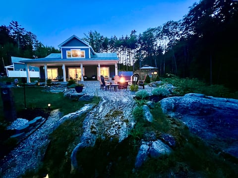 Modern home on Southport Island