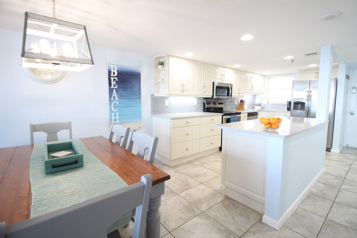Top Rated Direct Oceanfront Pool