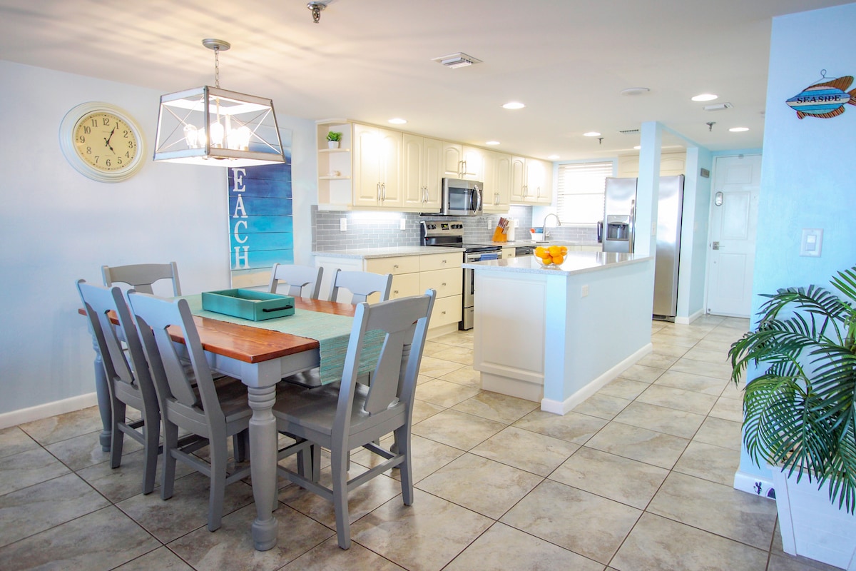 Top Rated Direct Oceanfront Pool