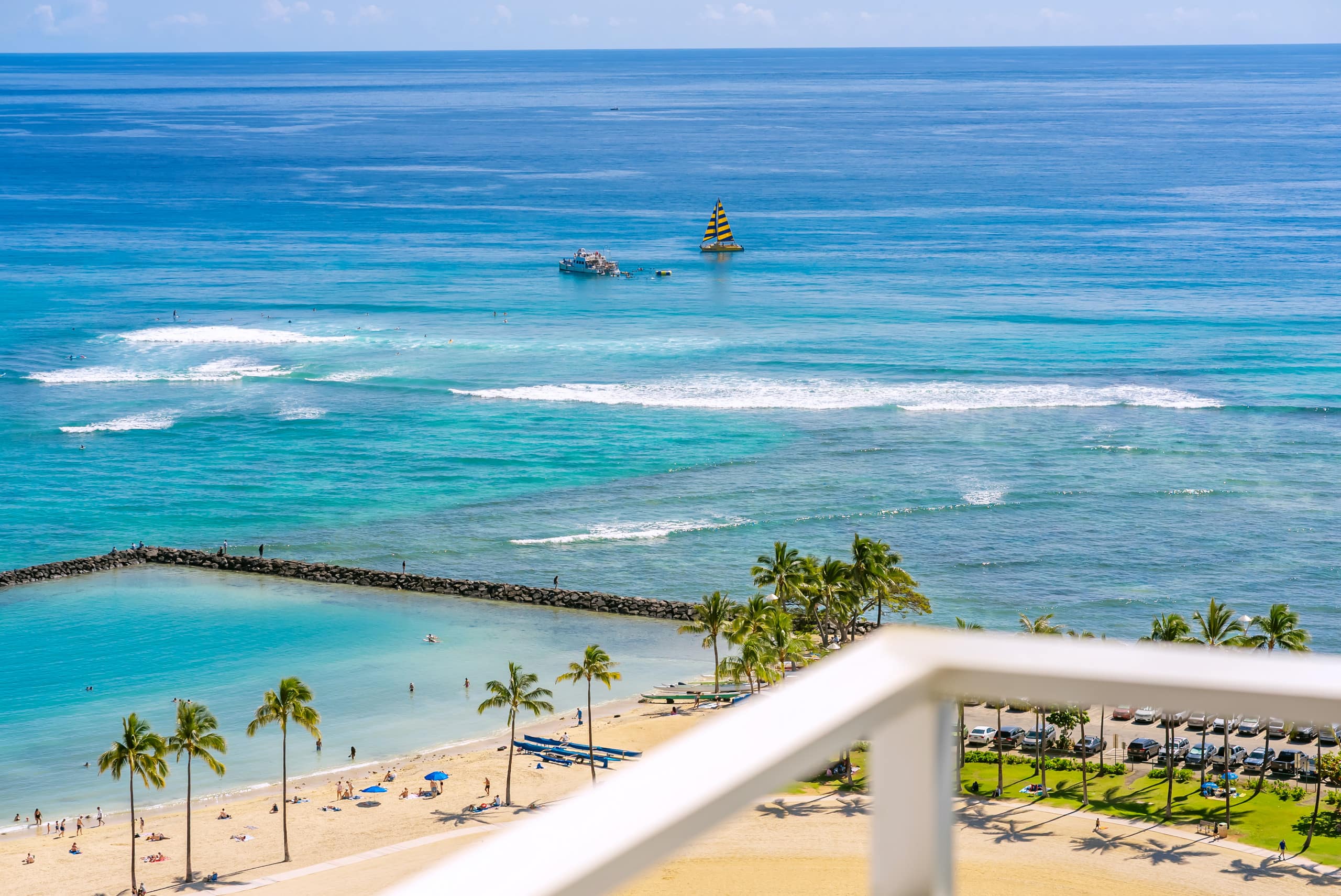Home in Honolulu · ★5.0 · 2 bedrooms · 4 beds · 2 private baths - Image 50