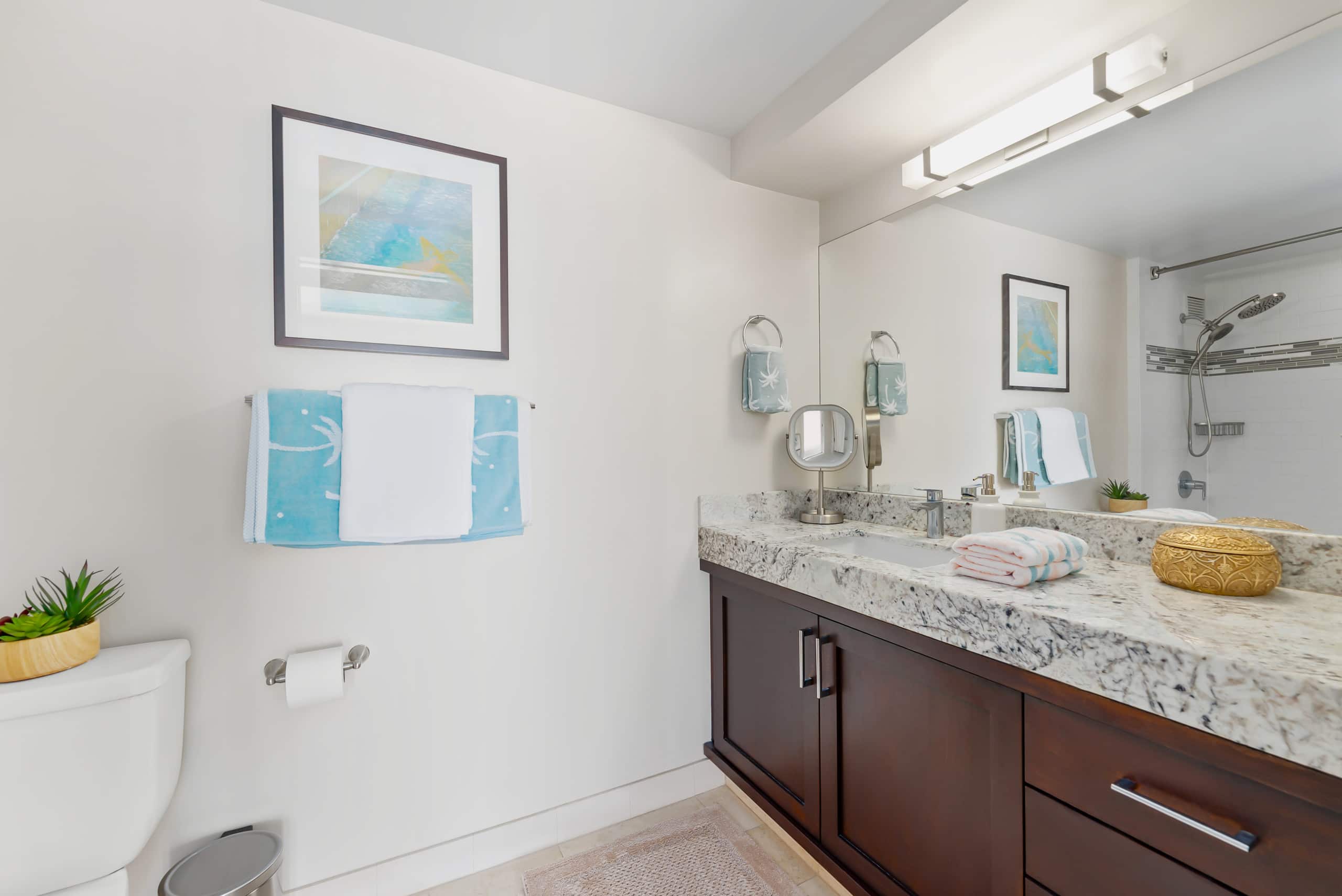 Home in Honolulu · ★5.0 · 2 bedrooms · 4 beds · 2 private baths - Image 34