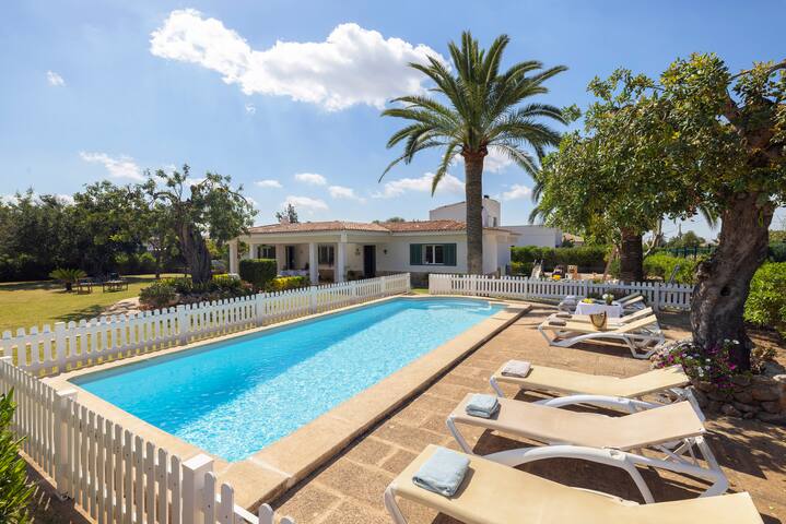 Villa: ideal families with children