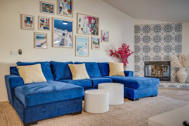 Greek villa 15m strip and airport gallery image 4