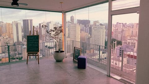 Glass Cover overlooking São Paulo