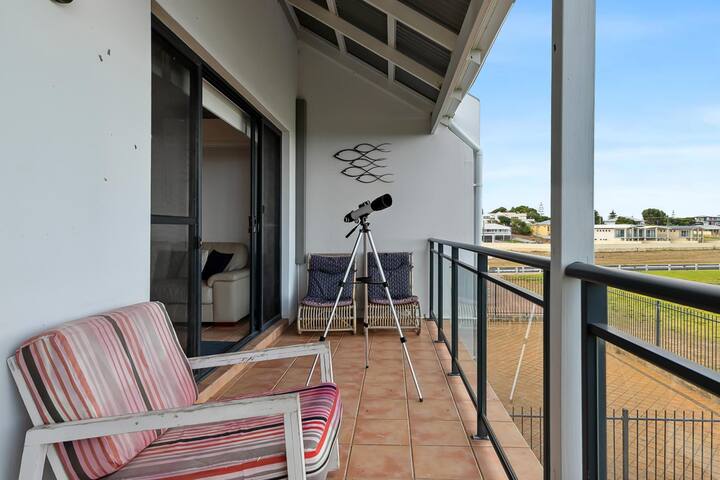 Haven at Ledge Point gallery image 3