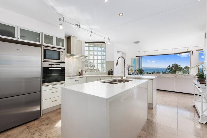 Best View in Town- Picture Point Terraces gallery image 3