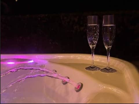 Zen Retreat with Jacuzzi