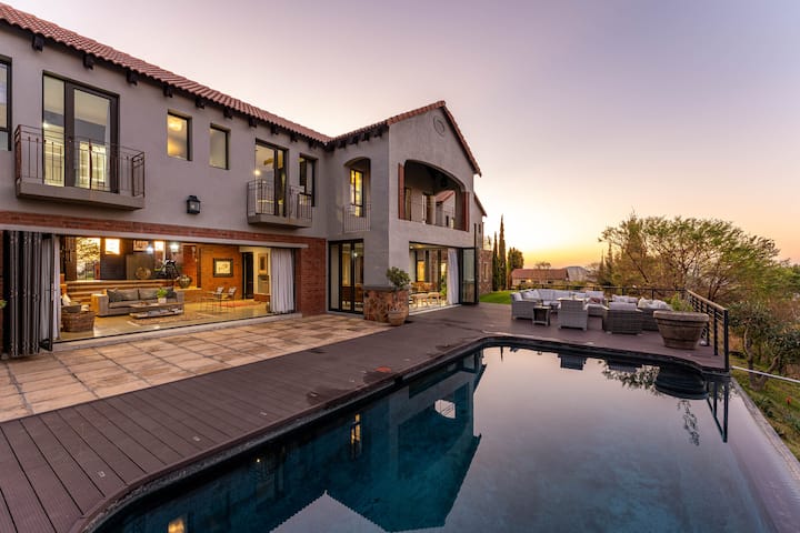 Mount High Luxury Country House