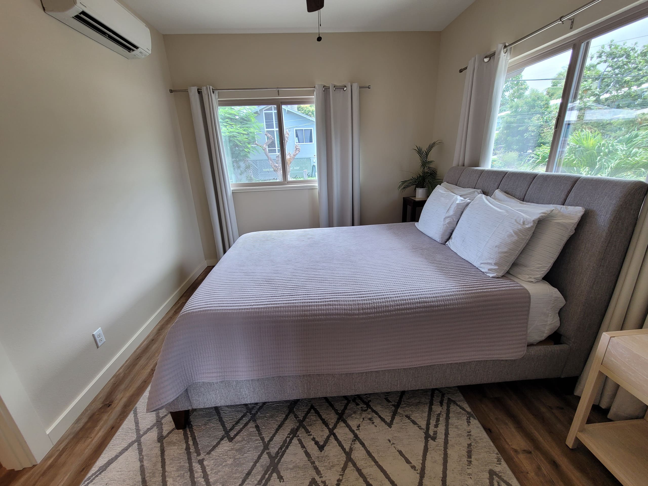 Guesthouse in Kailua-Kona · ★4.99 · 2 bedrooms · 2 beds · 2 baths - Image 16