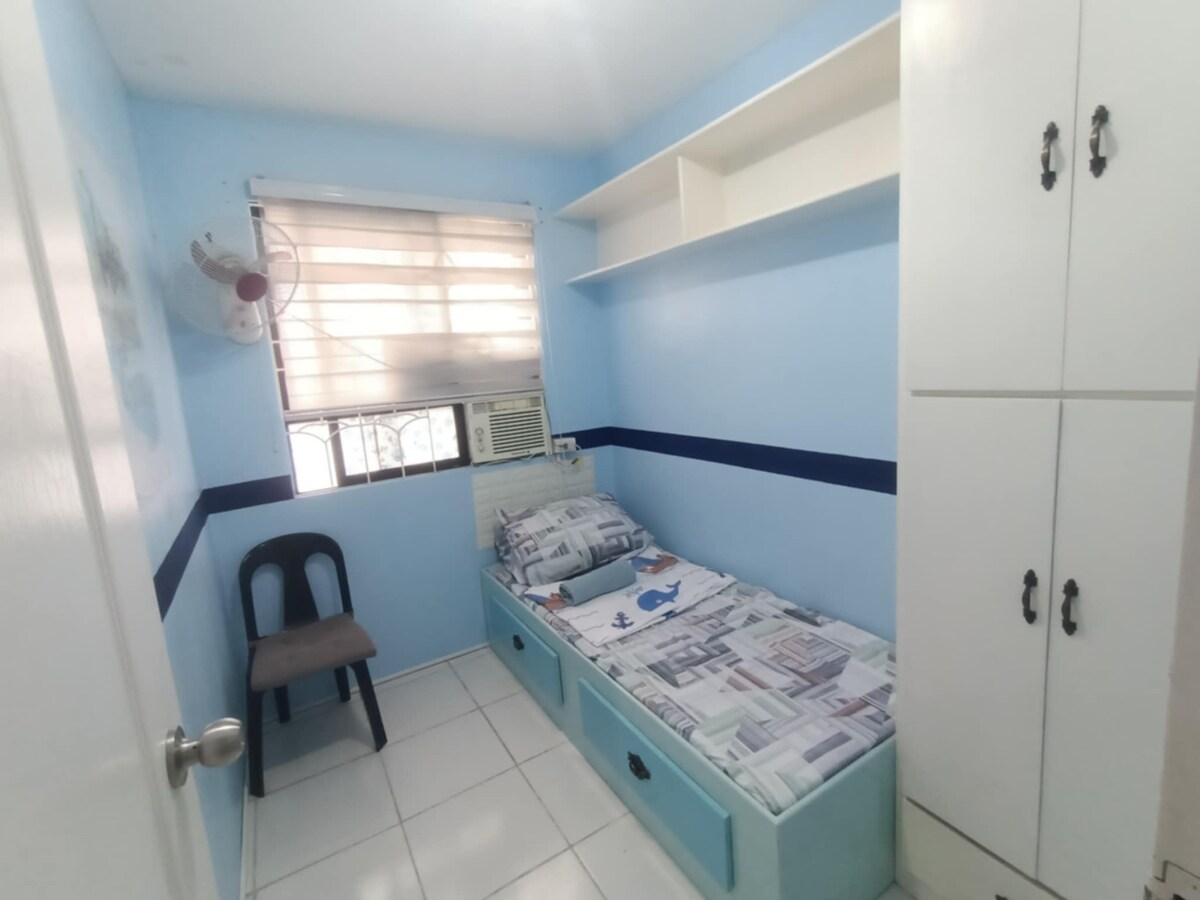 ניתן לארח עד 2 אורחים. 