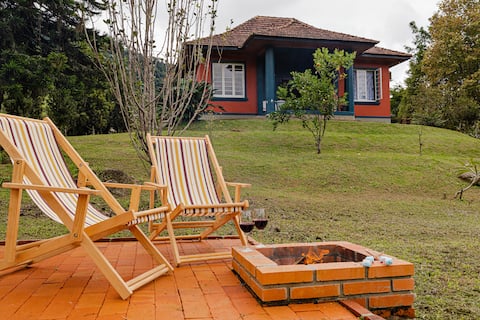 House with the world's largest backyard