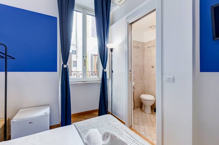 Vivilo Collection | Marche 54 APT – ad. Via Veneto gallery image 5