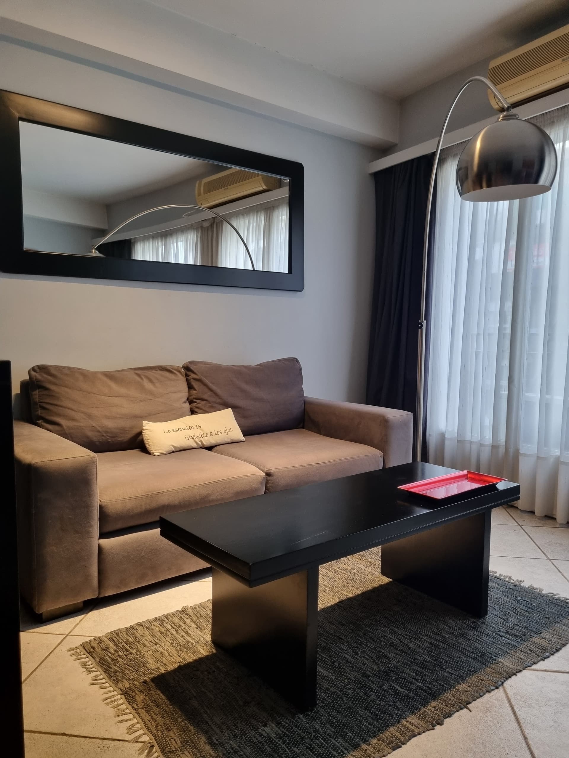 Kitnet em Recoleta com Wi‑Fi de 100 megas