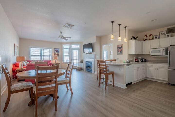 Delavan Lake Resort Hotel, LLC managed Airbnb listing 1