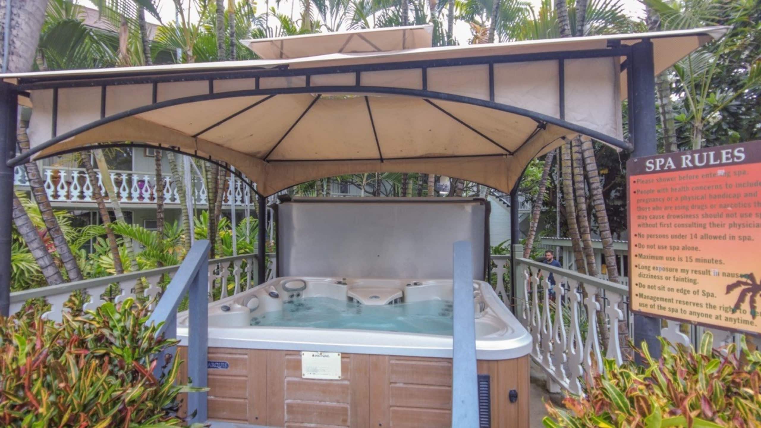 Condo in Kailua-Kona · ★4.8 · Studio · 1 bed · 1 private bath - Image 22