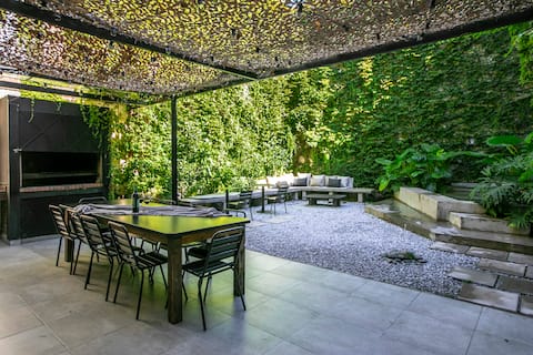Great house with garden ideal groups Palermo27 pax
