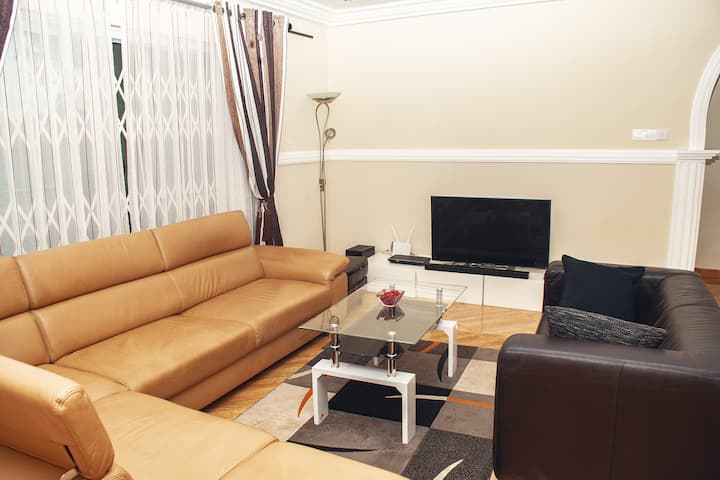 Lux Apartment Falk In Resort (Pool,gym&rooftop) - Ghana