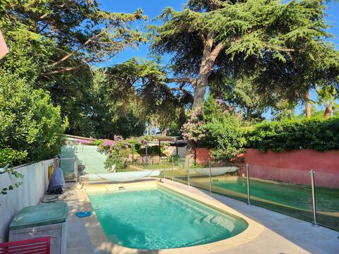 House near Montpellier for 1 or 2 families
