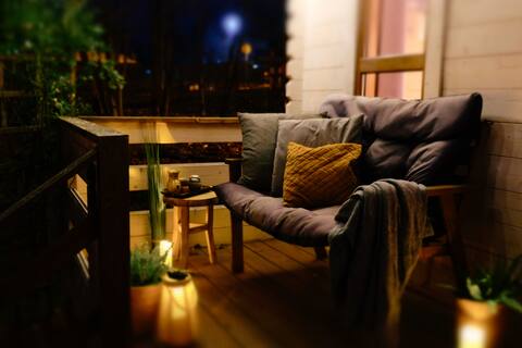 Idyllic dog lovers, entire cabin