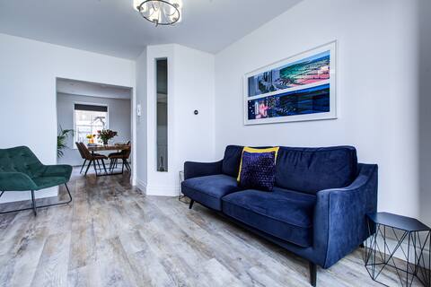 Successful Airbnb property: Luxury 2 Bed Apt | Sea View | Old Town & Dreamland in Thanet