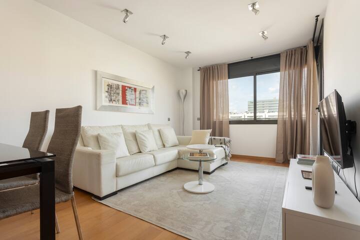 Cozy pool apartment next to the beaches gallery image 2