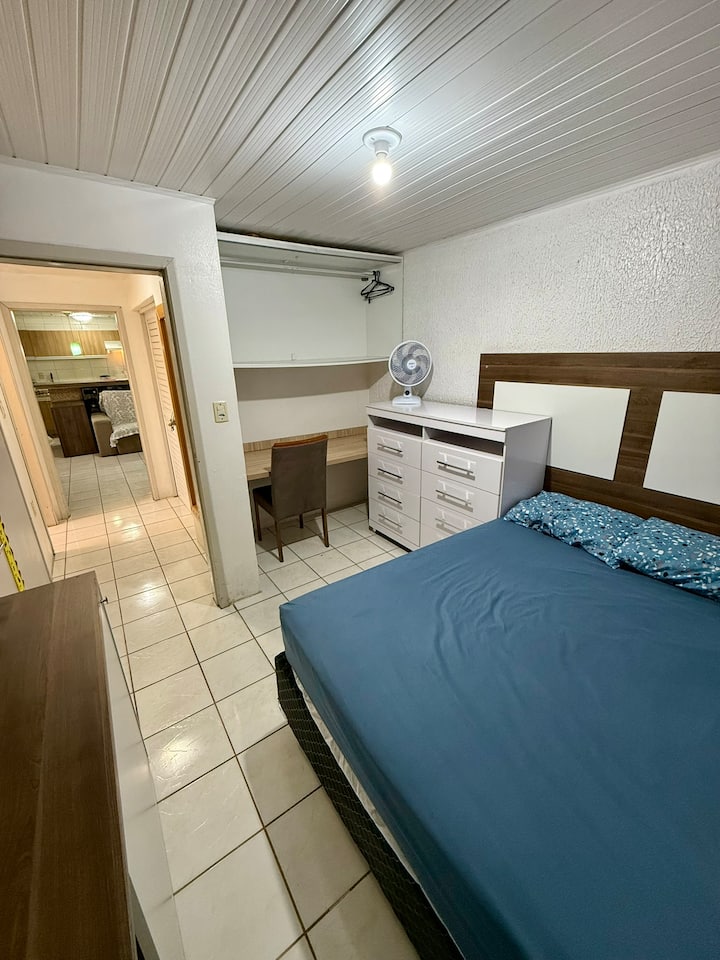 غرفة النوم 1