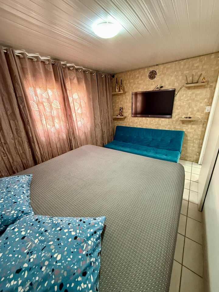 غرفة النوم 2