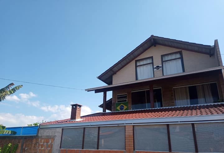 Casa Da Tia Ana 3 Pisos Piscina 200 M Da Praia - Guaratuba