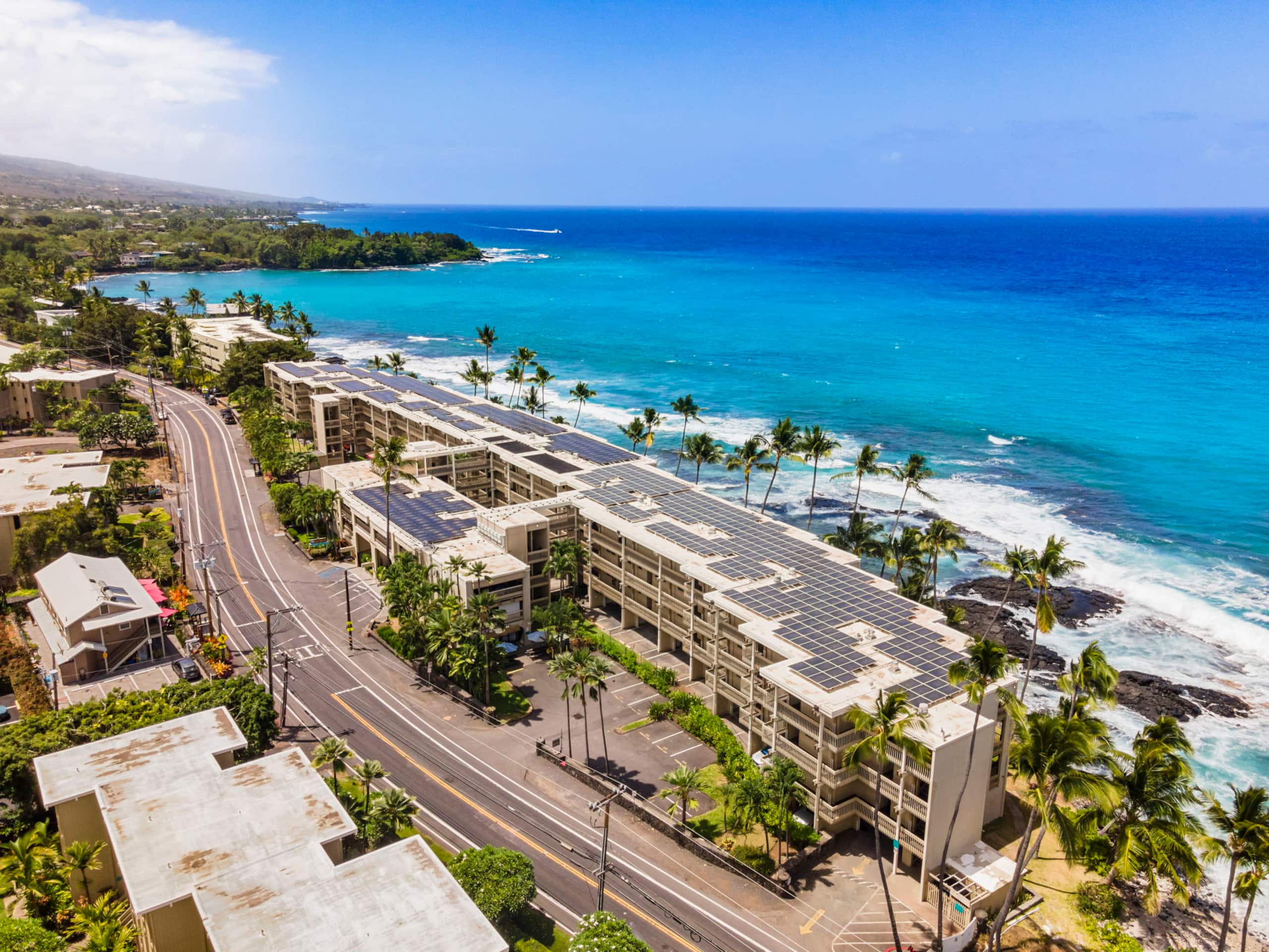 Condo in Kailua-Kona · ★4.95 · 2 bedrooms · 2 beds · 2 baths - Image 40