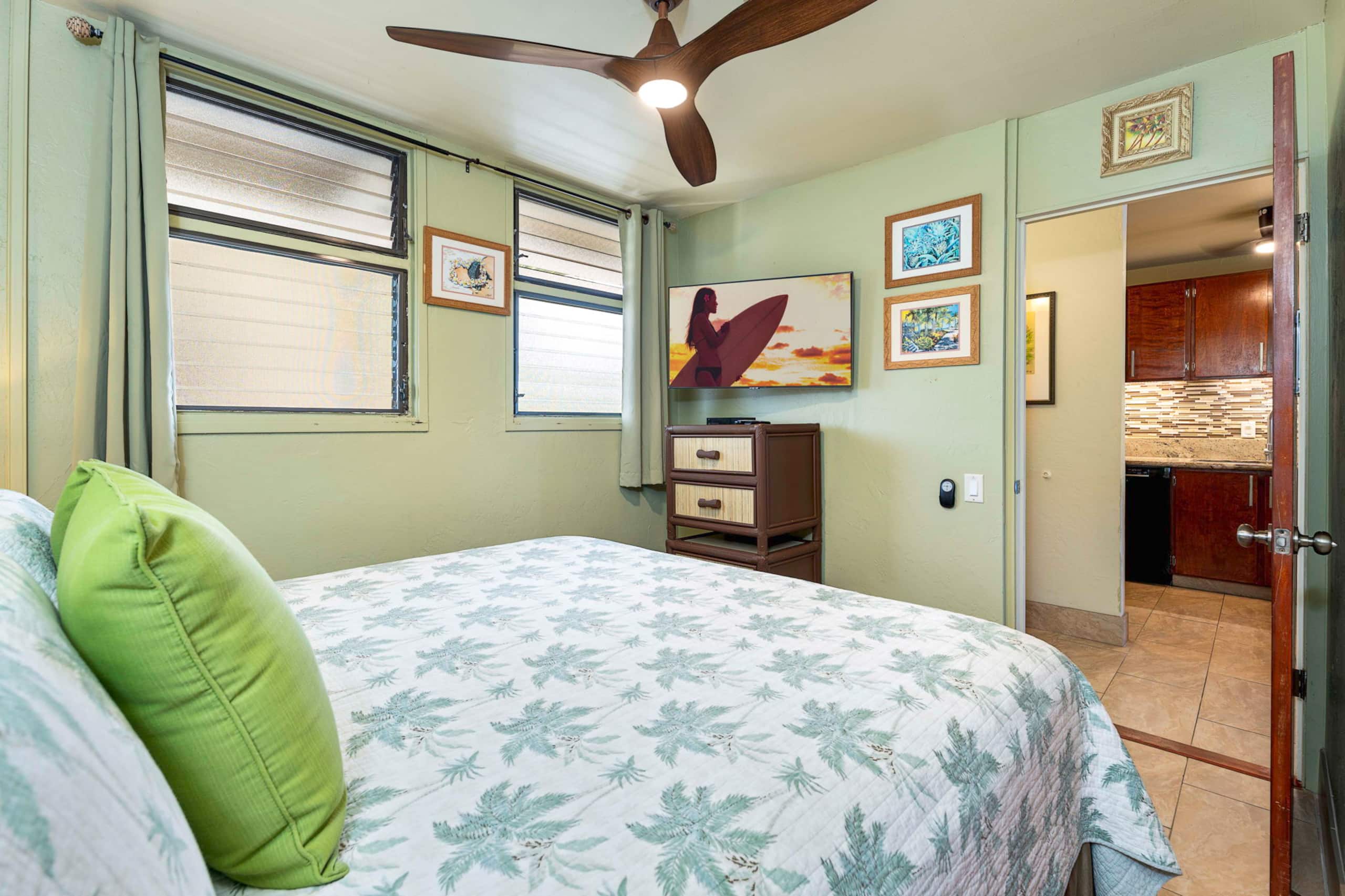 Condo in Kailua-Kona · ★4.95 · 2 bedrooms · 2 beds · 2 baths - Image 17