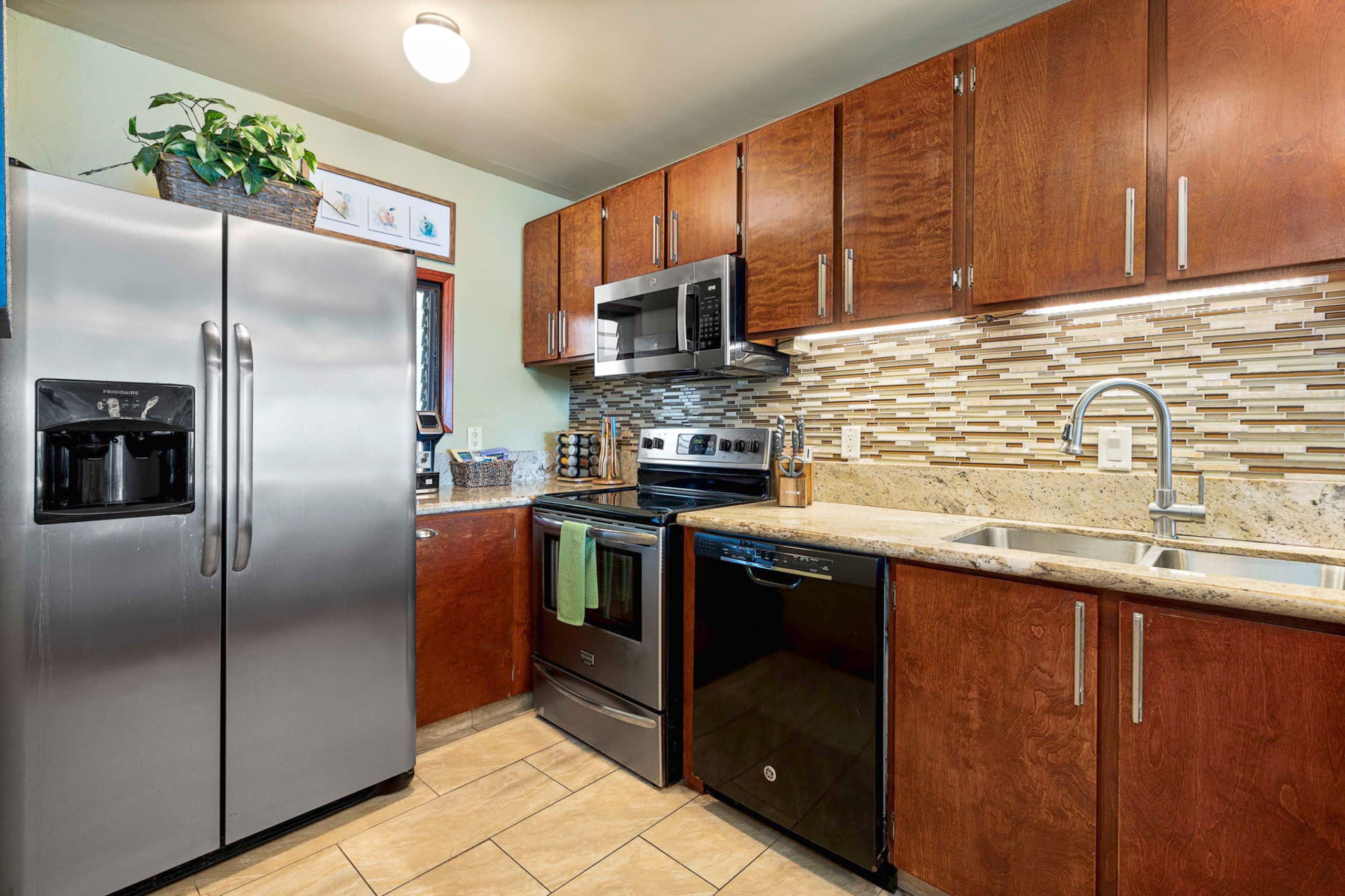 Condo in Kailua-Kona · ★4.95 · 2 bedrooms · 2 beds · 2 baths - Image 24