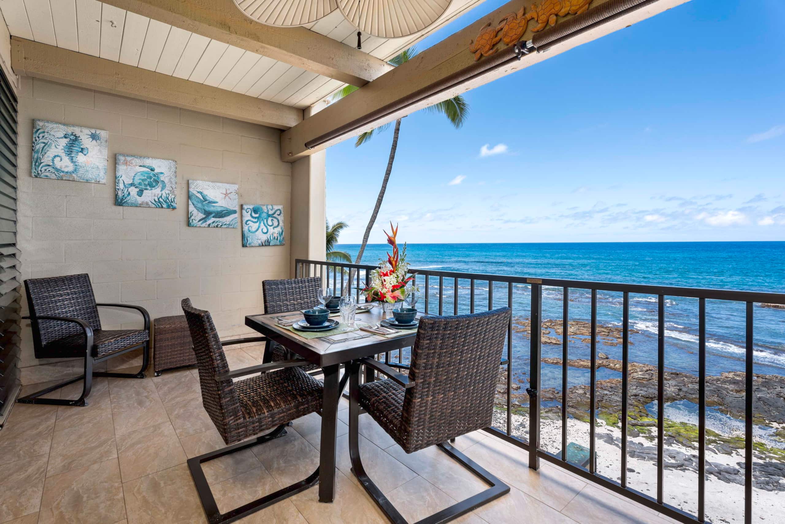 Condo in Kailua-Kona · ★4.95 · 2 bedrooms · 2 beds · 2 baths - Image 5