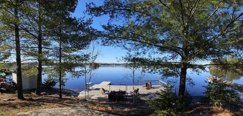 Escape to the Lake Living for work or play