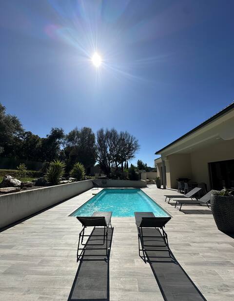 VILLA BENOA with heated pool
