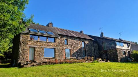Large farmhouse design & nature near La Gacilly