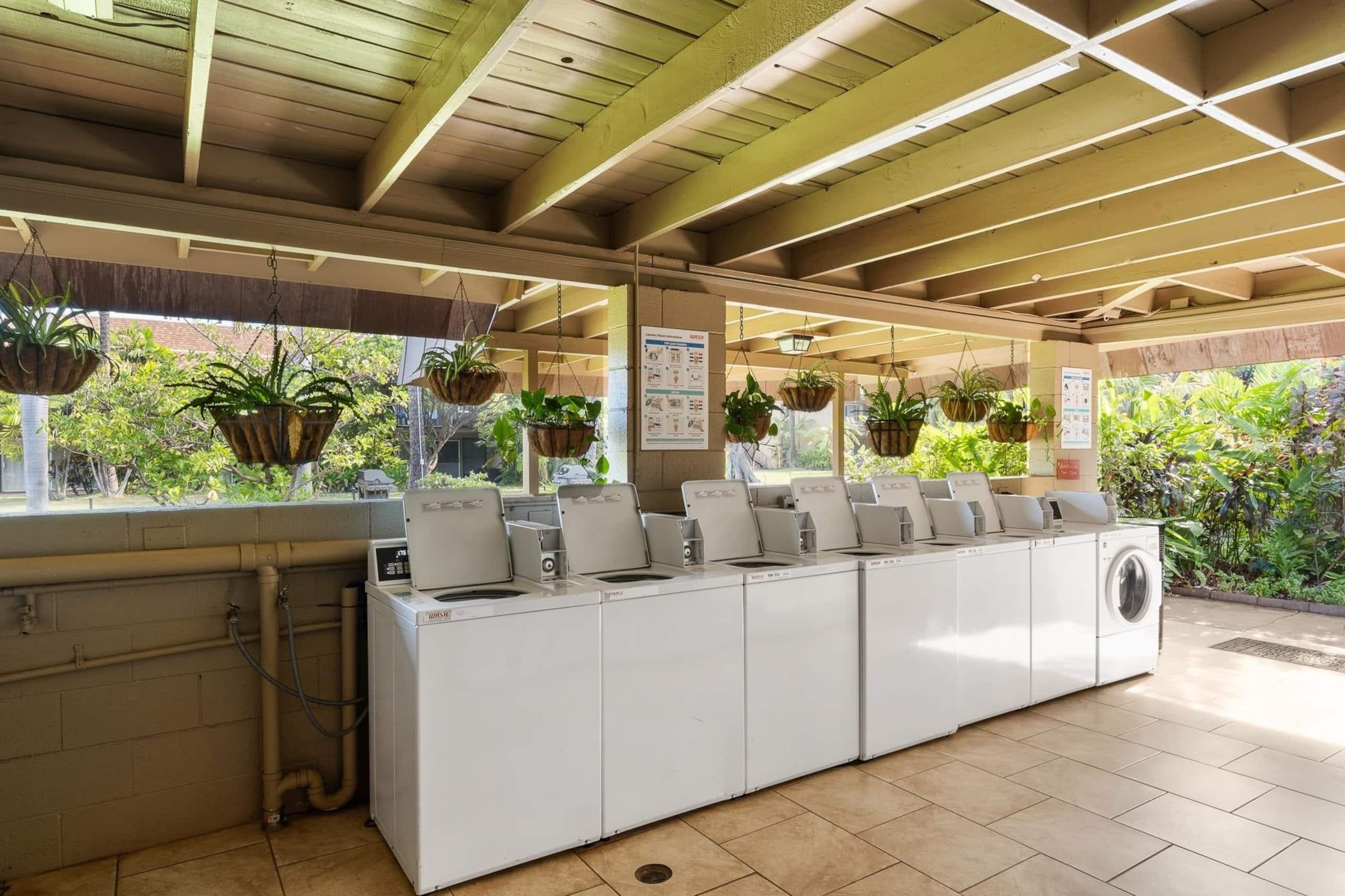 Condo in Lahaina · ★4.91 · 2 bedrooms · 4 beds · 2 baths - Image 20